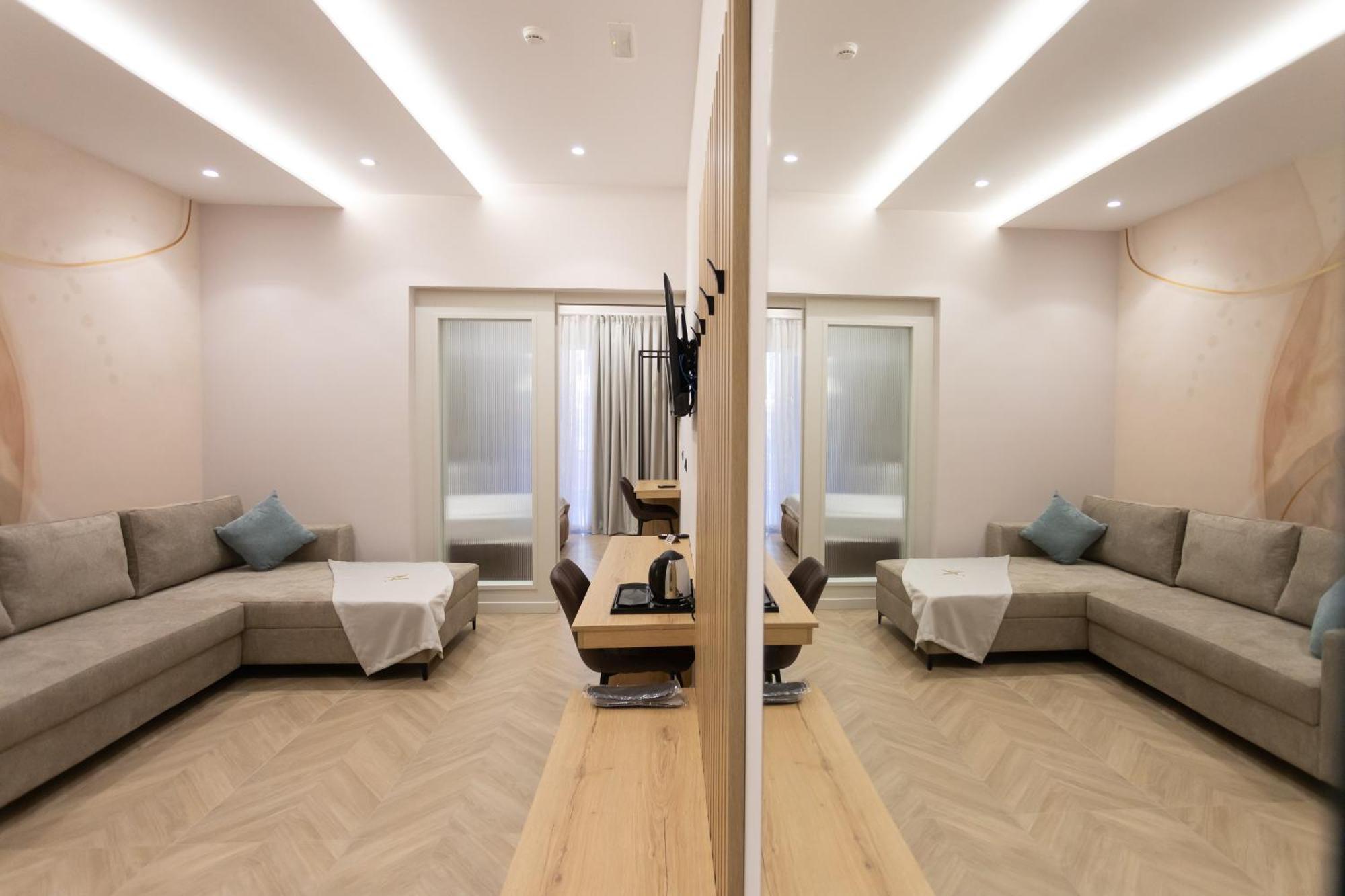 Nayel Hotel Дуррес Екстер'єр фото