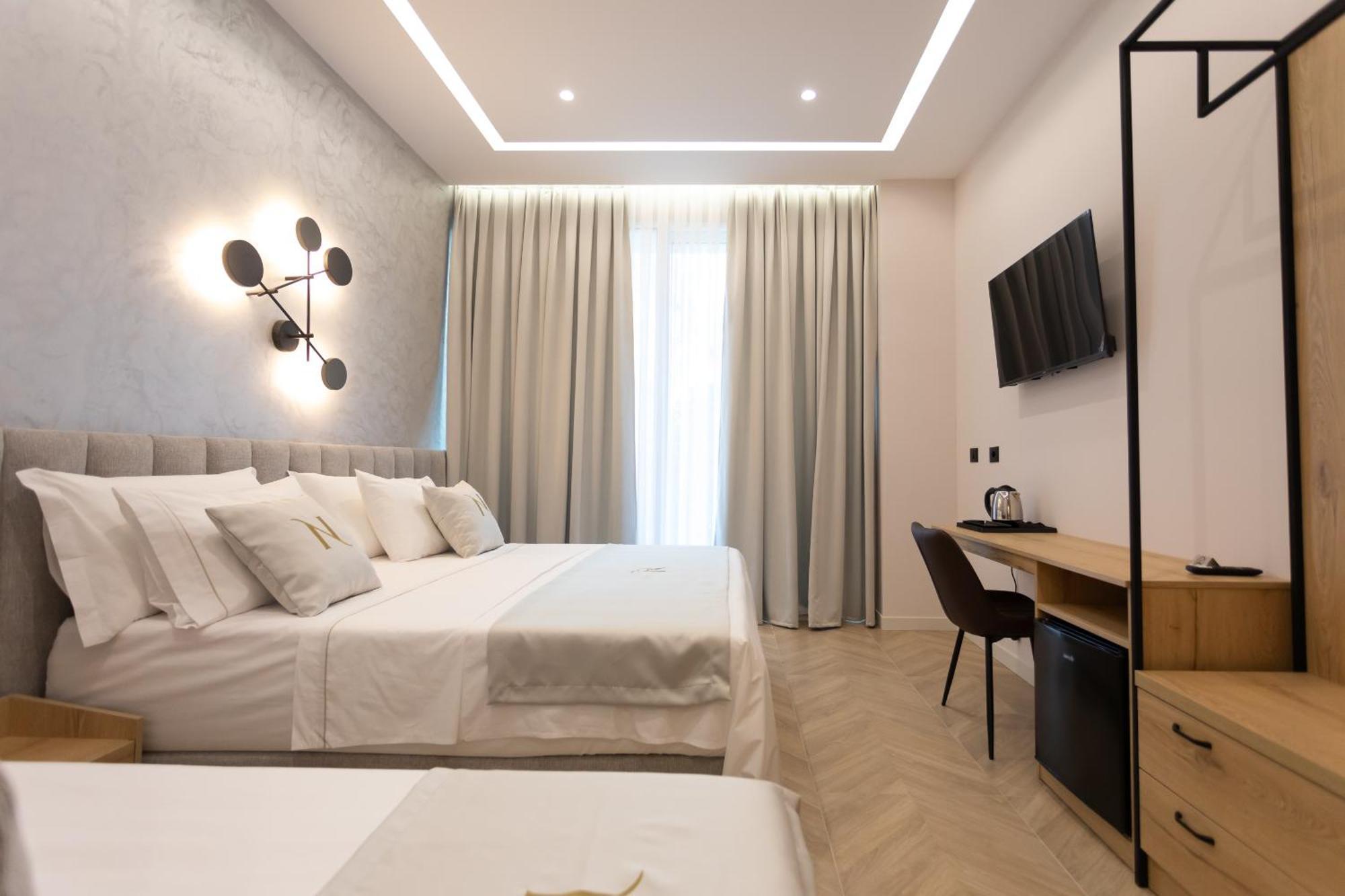Nayel Hotel Дуррес Екстер'єр фото