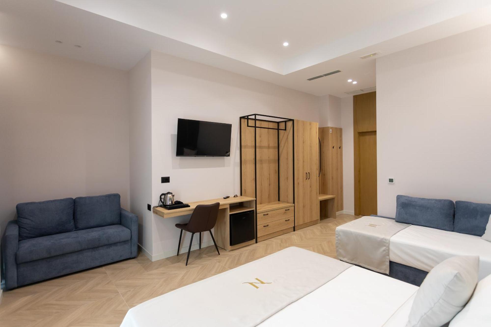 Nayel Hotel Дуррес Екстер'єр фото